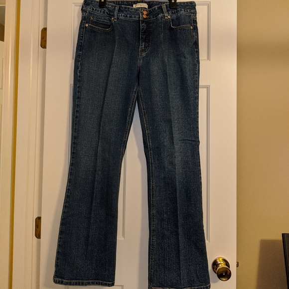 Levi's Denim - Levi's 526 Slender Bootcut Jeans Size 16